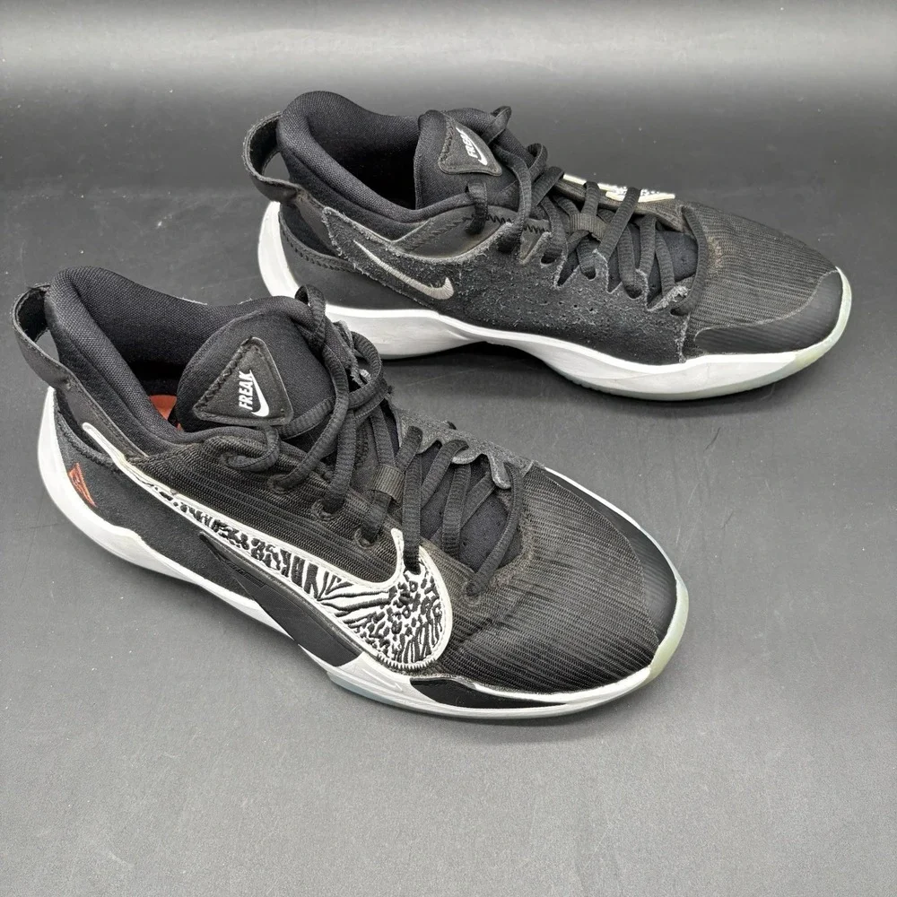 Nike Zoom Freak 2 Giannis Youth Size 4.5 Black White‎ Basketball Shoes CN8574